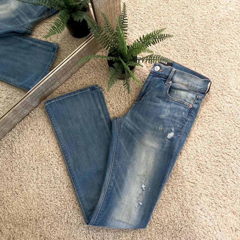 Express | Barely Boot Mid-Rise Stretch Jeans